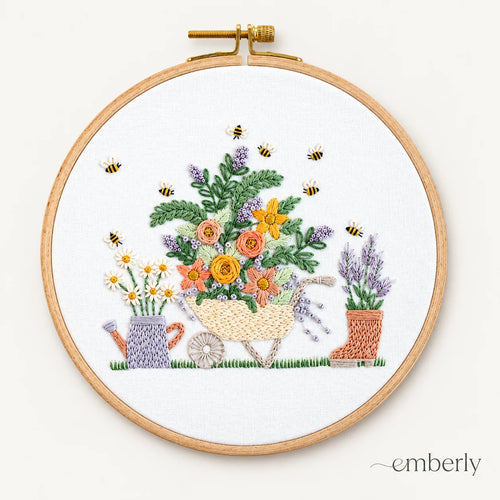 Emberly Garden Bee Embroidery Kit